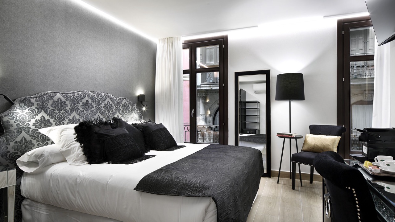 Photo of Bedroom in Bilbao Old Town