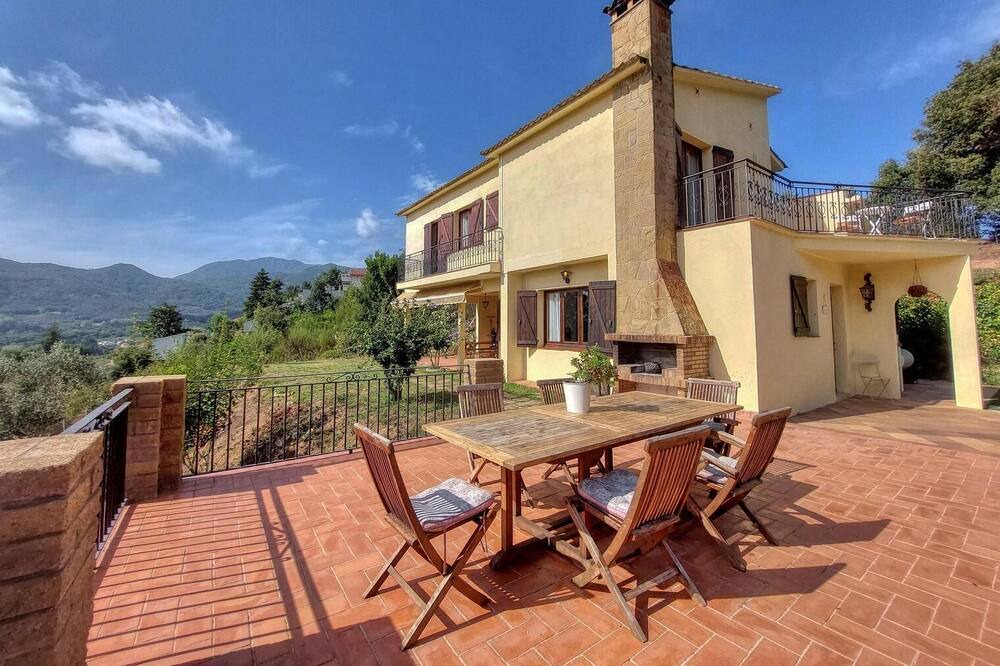 Photo of Patio Balcony in Arbucies