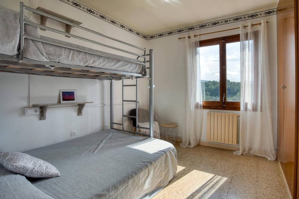 Photo of Bedroom in Arbucies