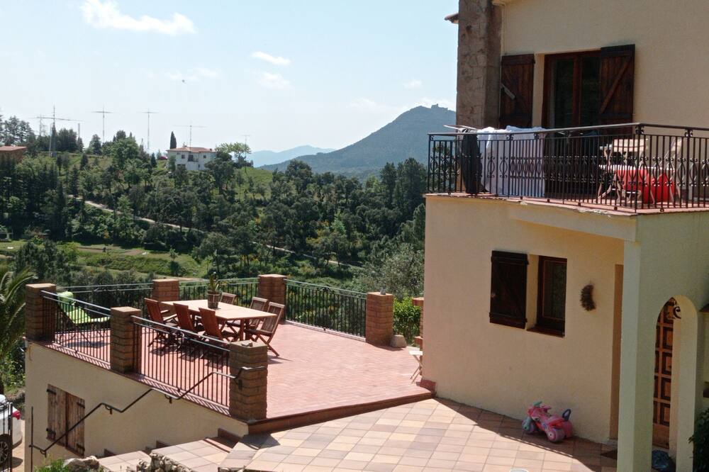 Photo of Patio Balcony in Arbucies