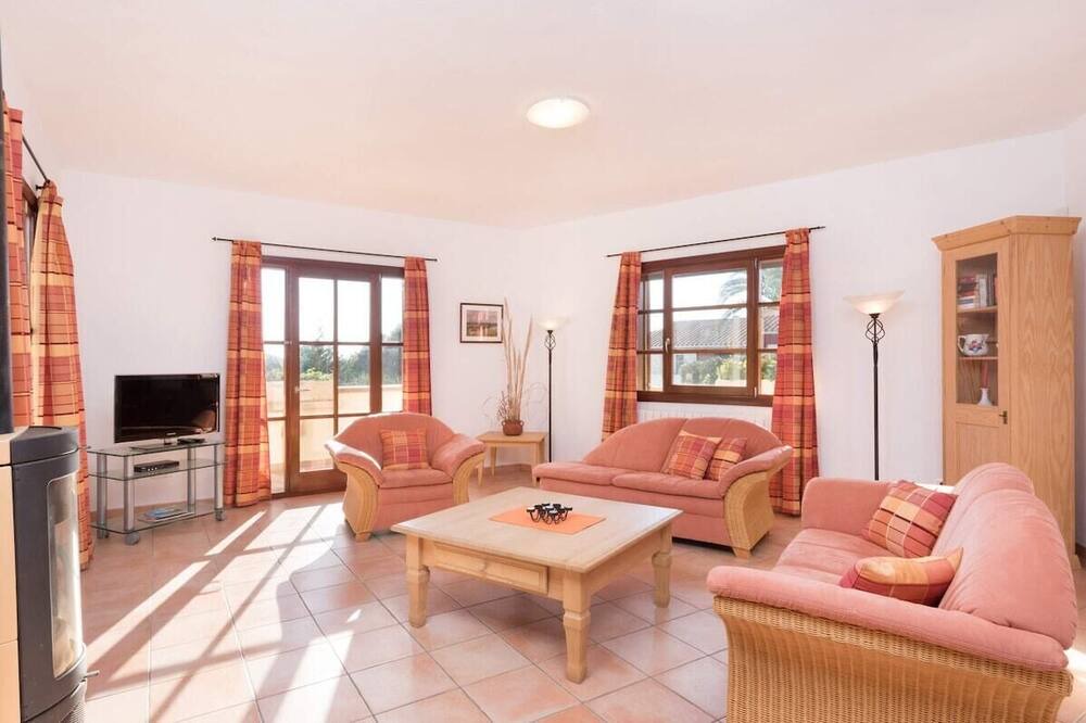 Photo of Livingroom in Son Xoriguer