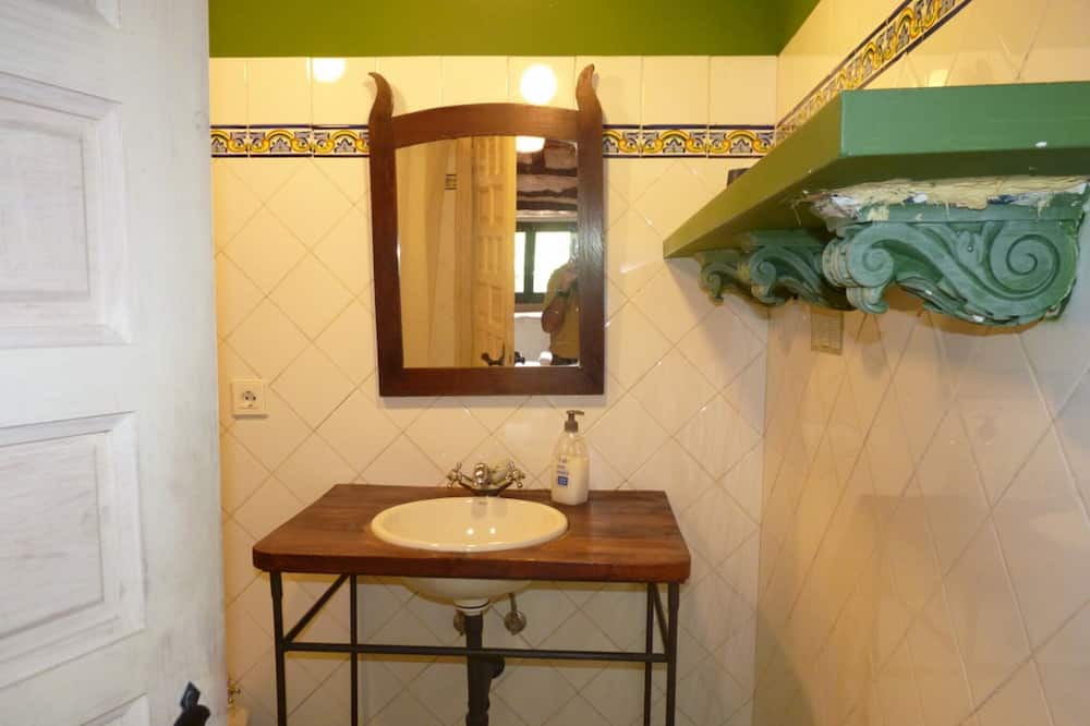 Photo of Bathroom in Valcaba