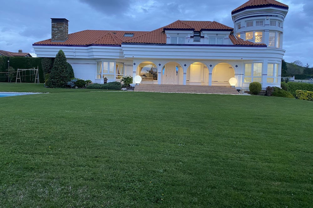 Photo of Outdoor in Hinojedo