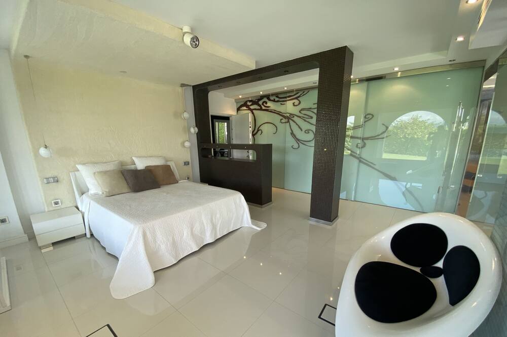 Photo of Bedroom in Hinojedo