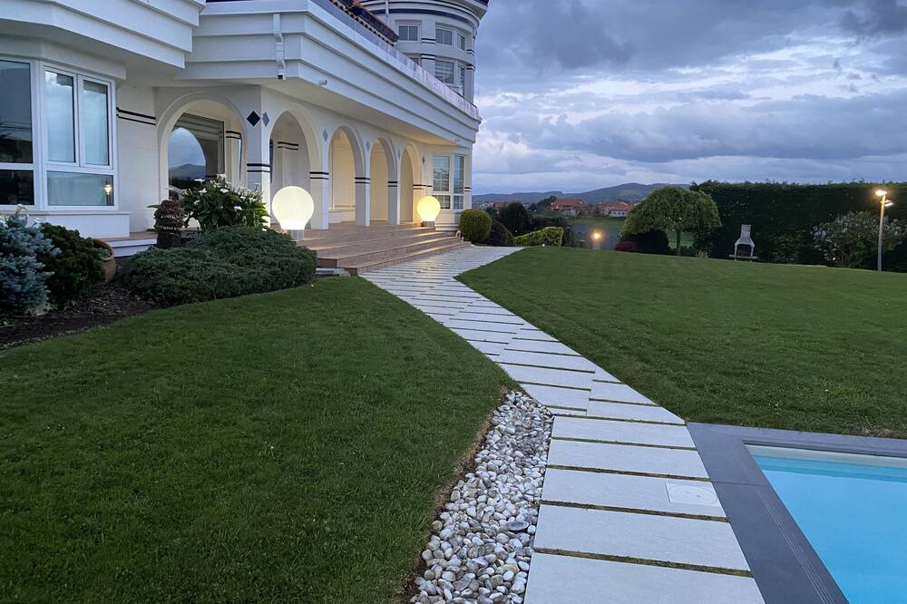 Photo of Outdoor in Hinojedo