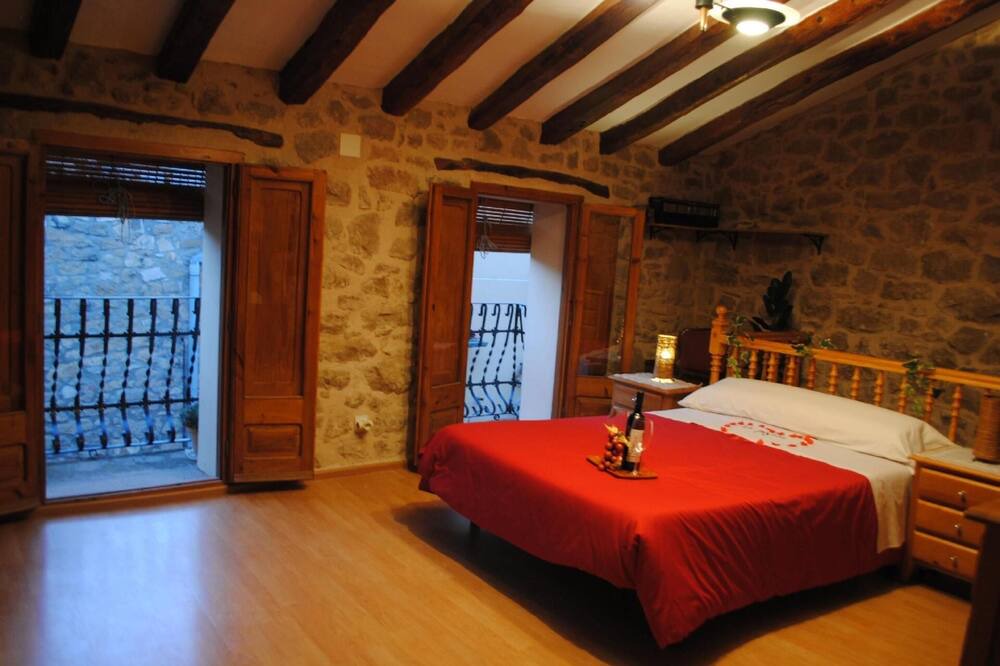 Photo of Bedroom in Caseres