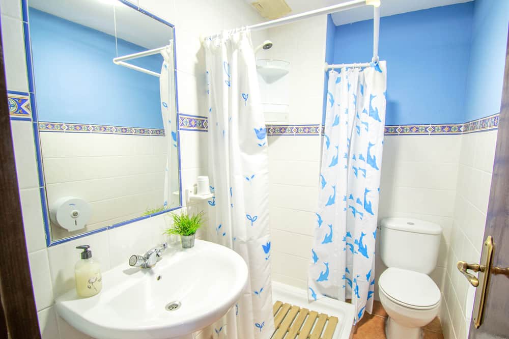 Photo of Bathroom in Aras