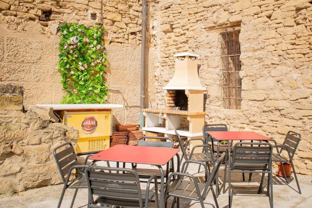 Photo of Patio Balcony in Aras