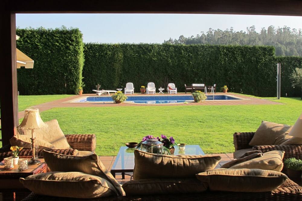Photo of Outdoor in Teo