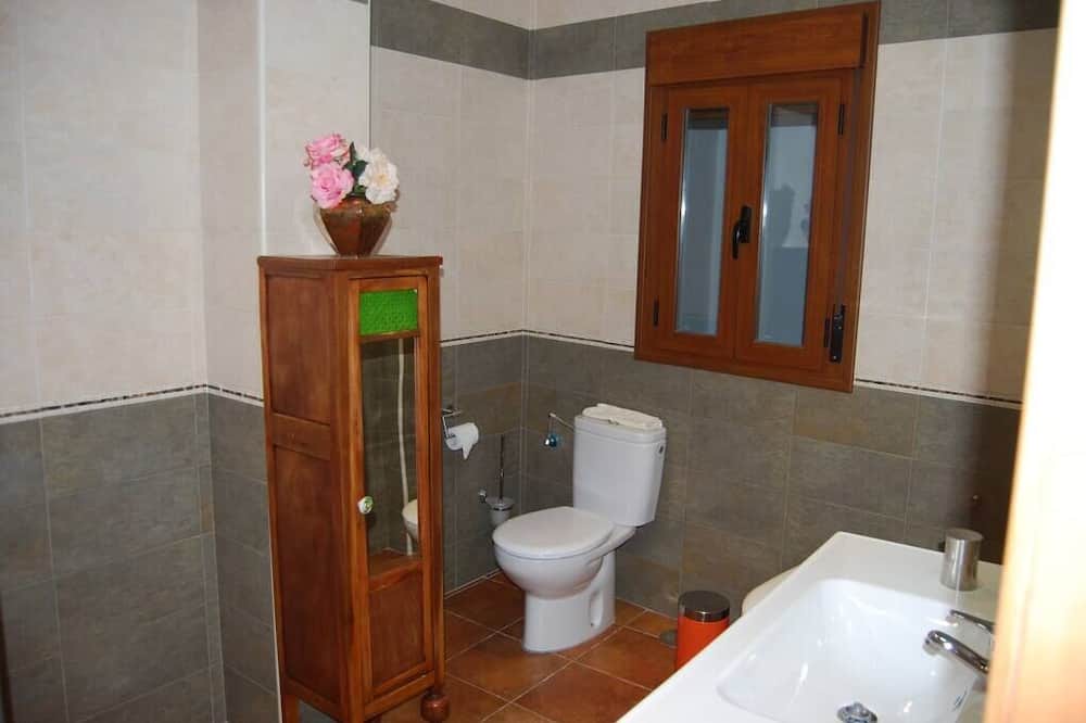Photo of Bathroom in Jimena