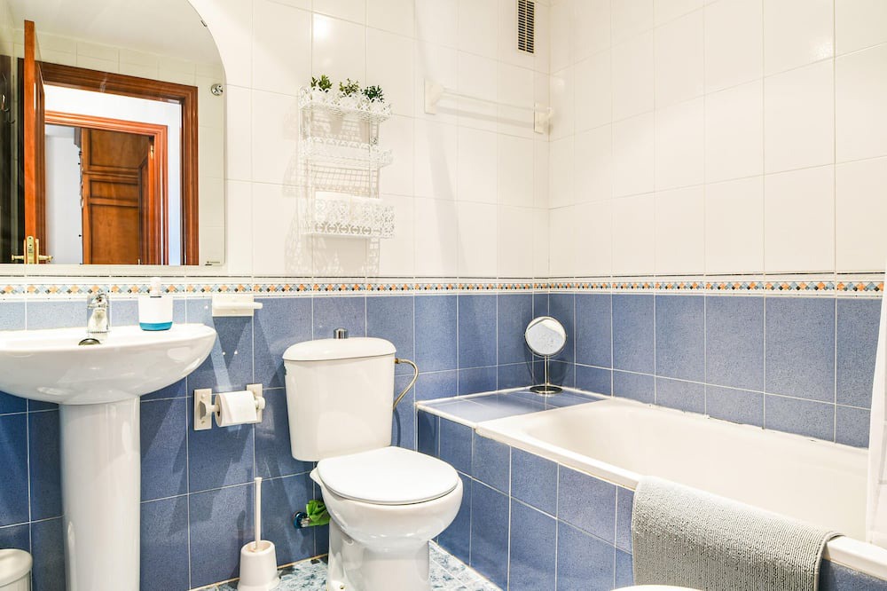 Photo of Bathroom in Guadalmar