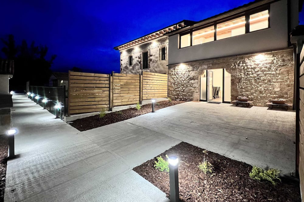 Photo of Outdoor in Naveda