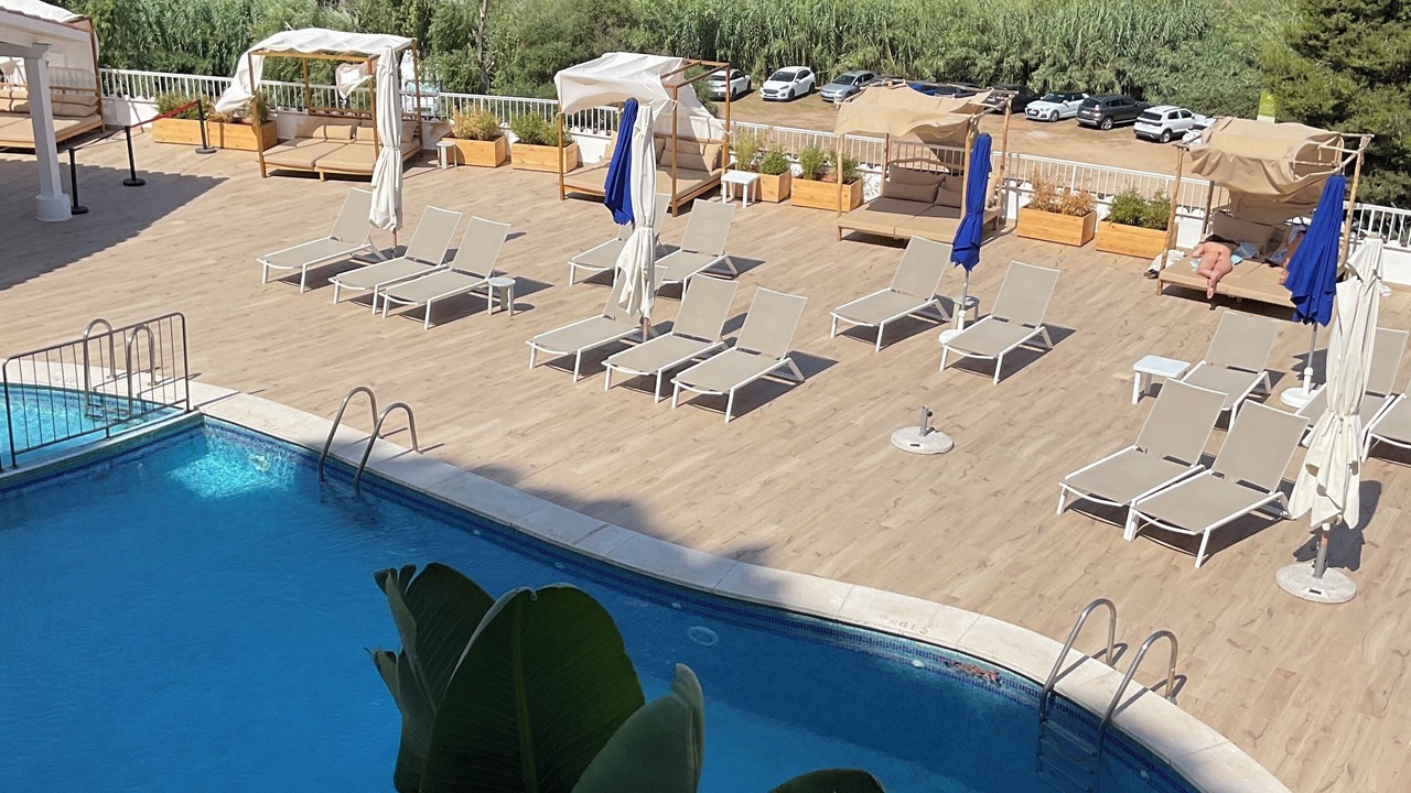 Photo of Outdoor in Cala en Porter