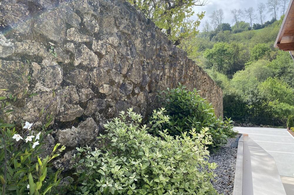 Photo of Outdoor in Herran