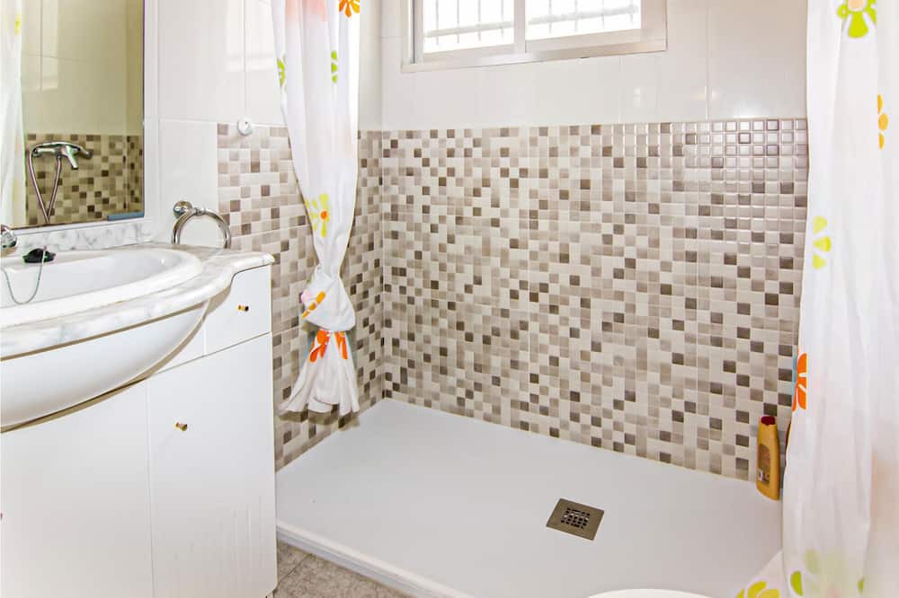 Photo of Bathroom in Verin