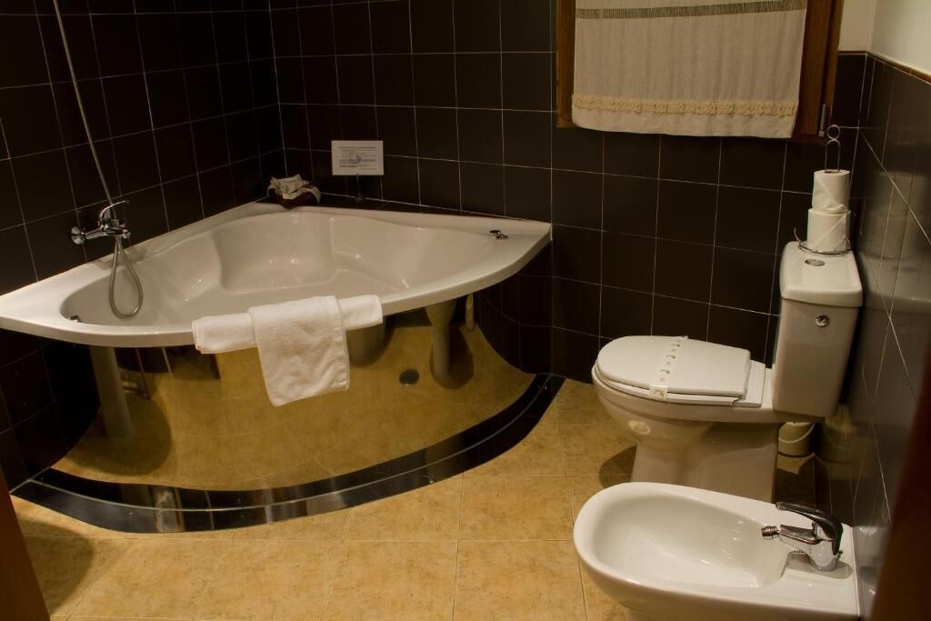 Photo of Bathroom in Figueras (Castropol)