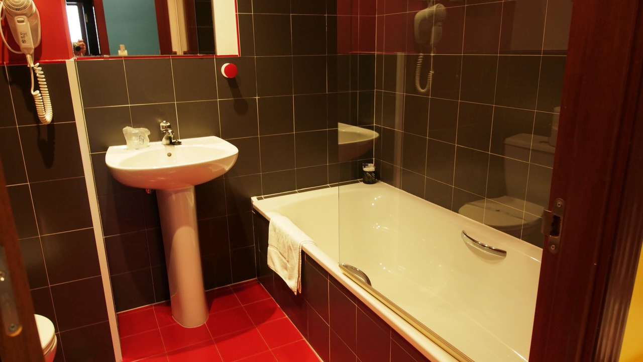 Photo of Bathroom in Figueras (Castropol)