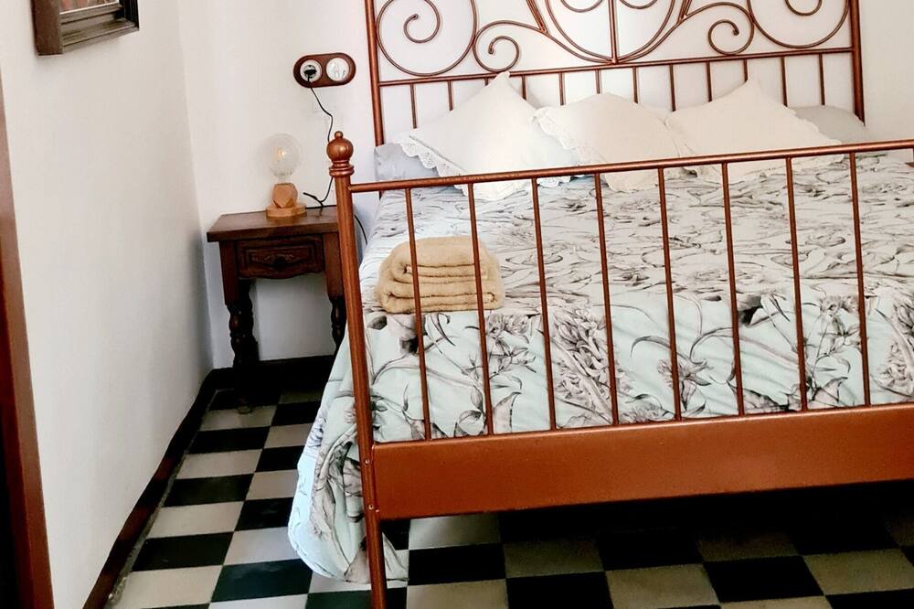Photo of Bedroom in Llagostera