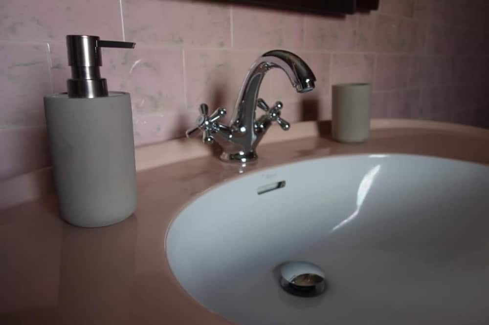 Photo of Bathroom in San Lorenzo de El Escorial
