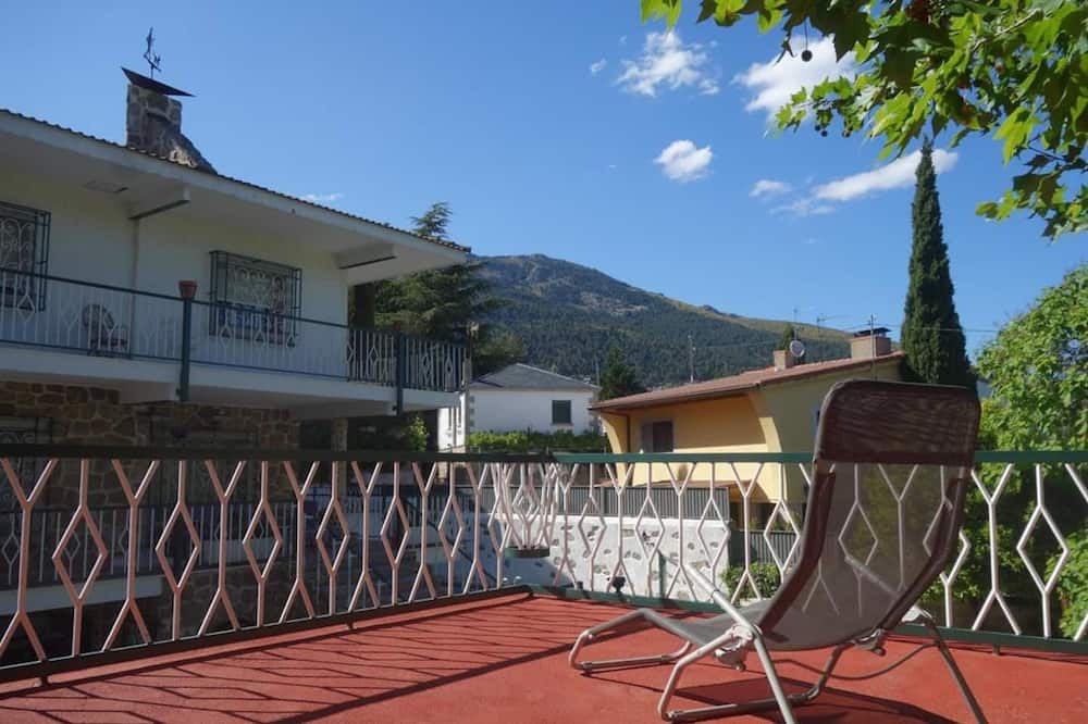 Photo of Patio Balcony in San Lorenzo de El Escorial