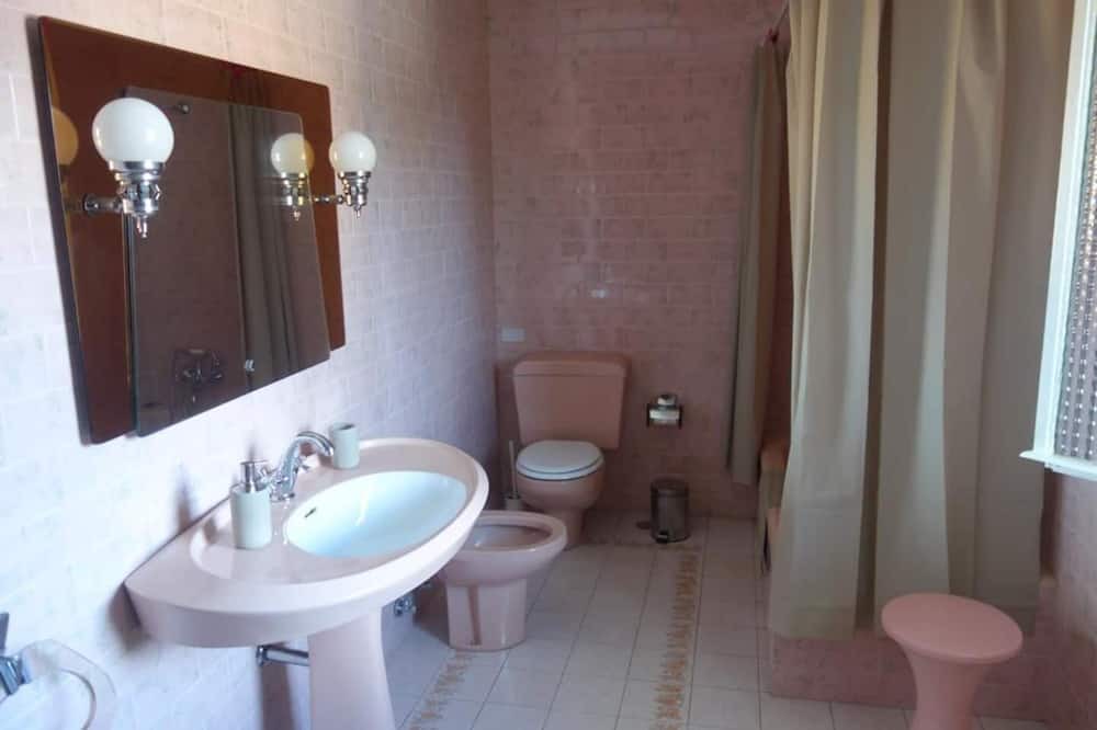 Photo of Bathroom in San Lorenzo de El Escorial