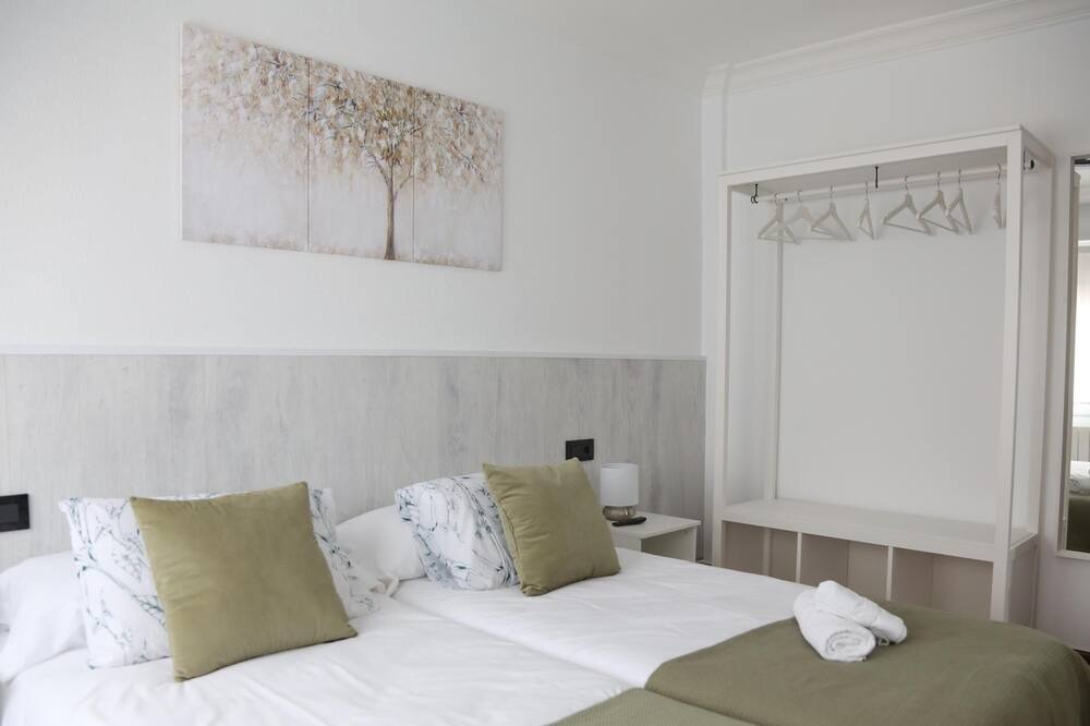 Photo of Bedroom in Portugalete