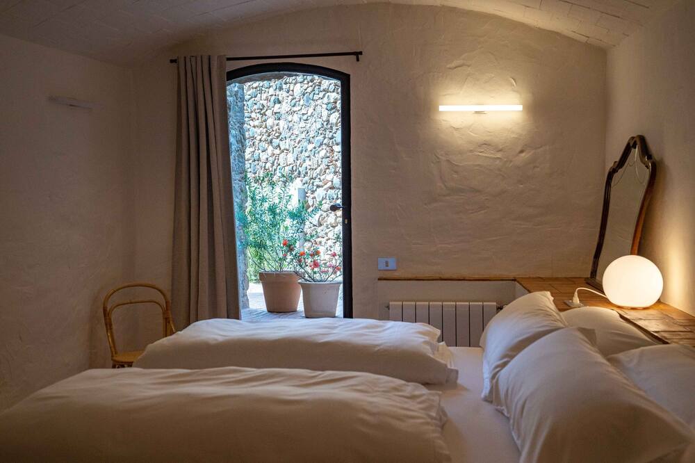 Photo of Bedroom in Corca