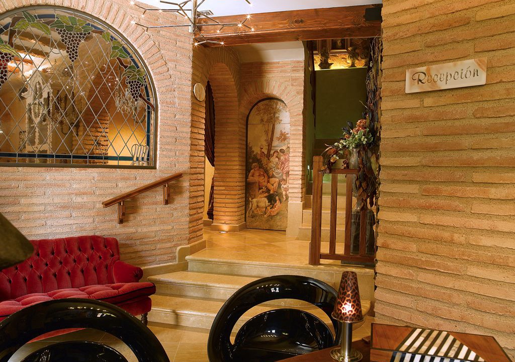 Photo of Buildings in Alquezar