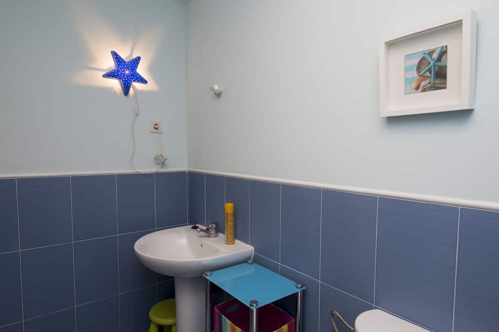 Photo of Bathroom in Bernuy de Porreros