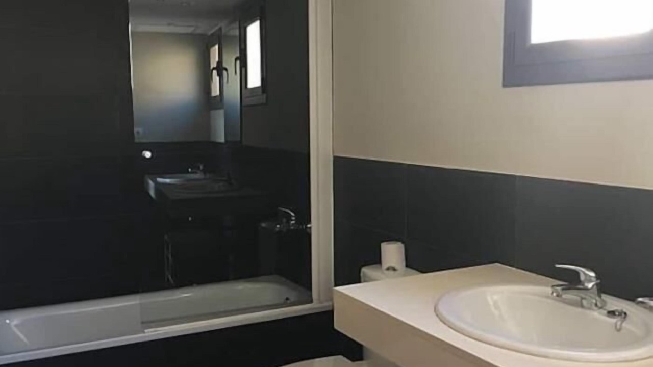 Photo of Bathroom in Albons