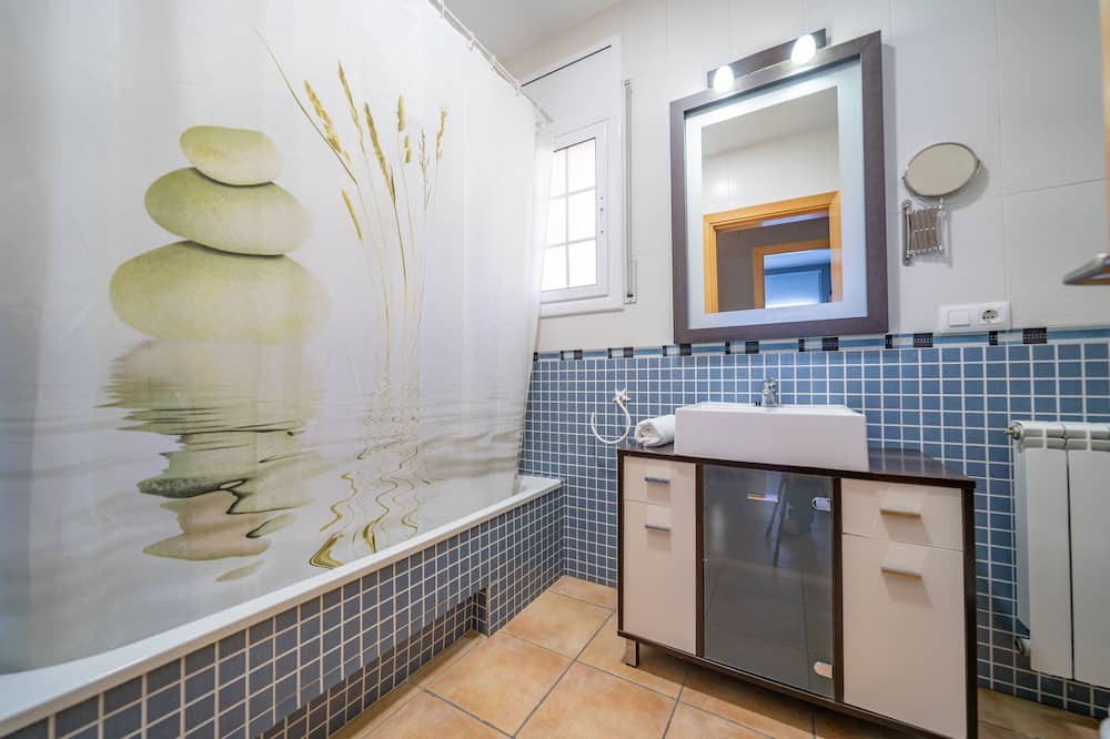 Photo of Bathroom in Palafolls