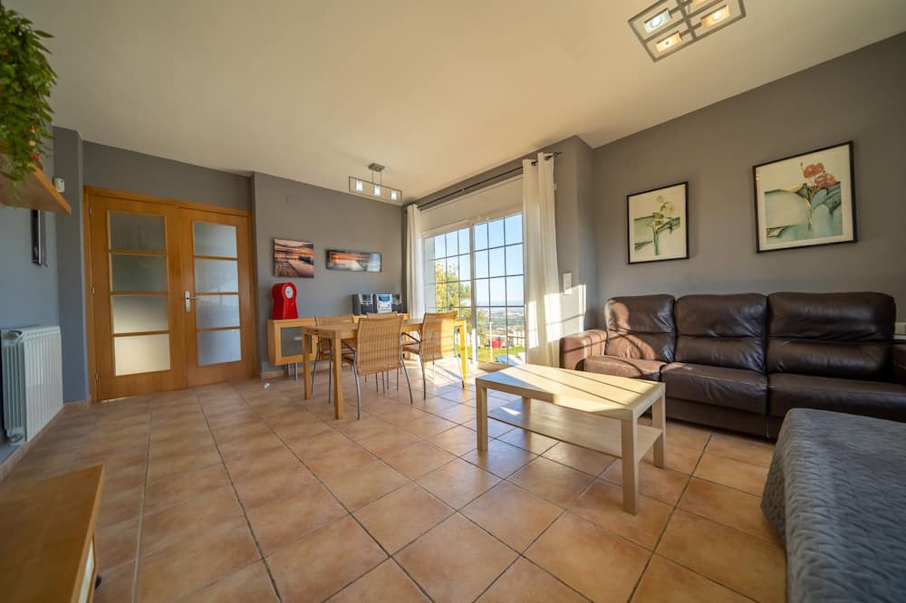 Photo of Livingroom in Palafolls