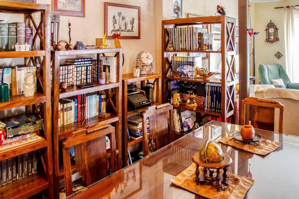 Photo of Livingroom in Picon
