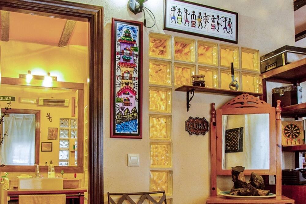 Photo of Livingroom in Picon