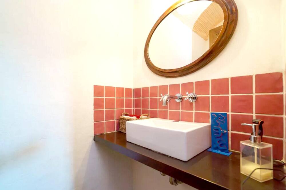 Photo of Bathroom in Saus