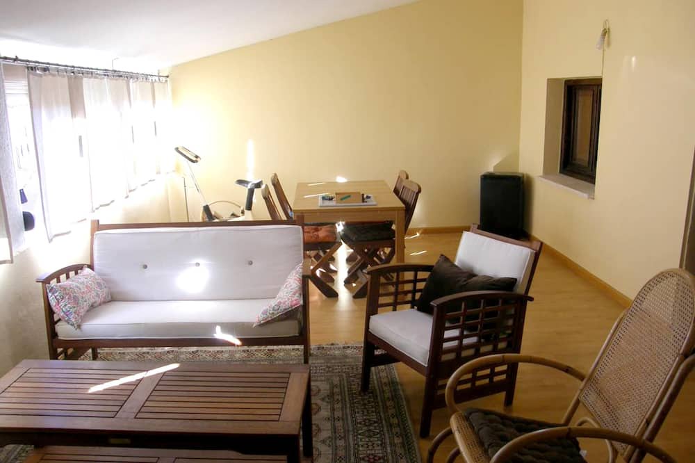 Photo of Livingroom in Banos de Valdearados