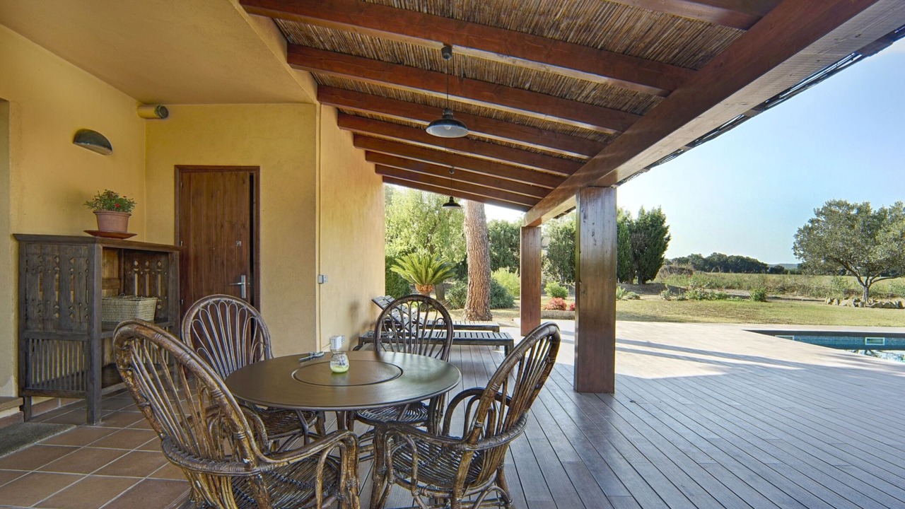 Photo of Outdoor in Peratallada