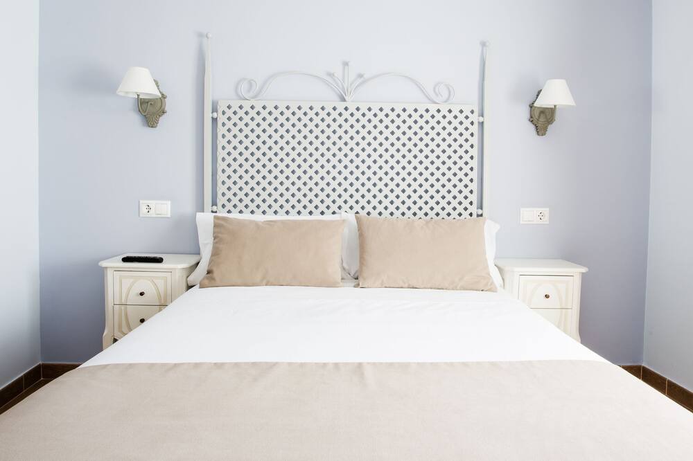Photo of Bedroom in Santervas de la Sierra