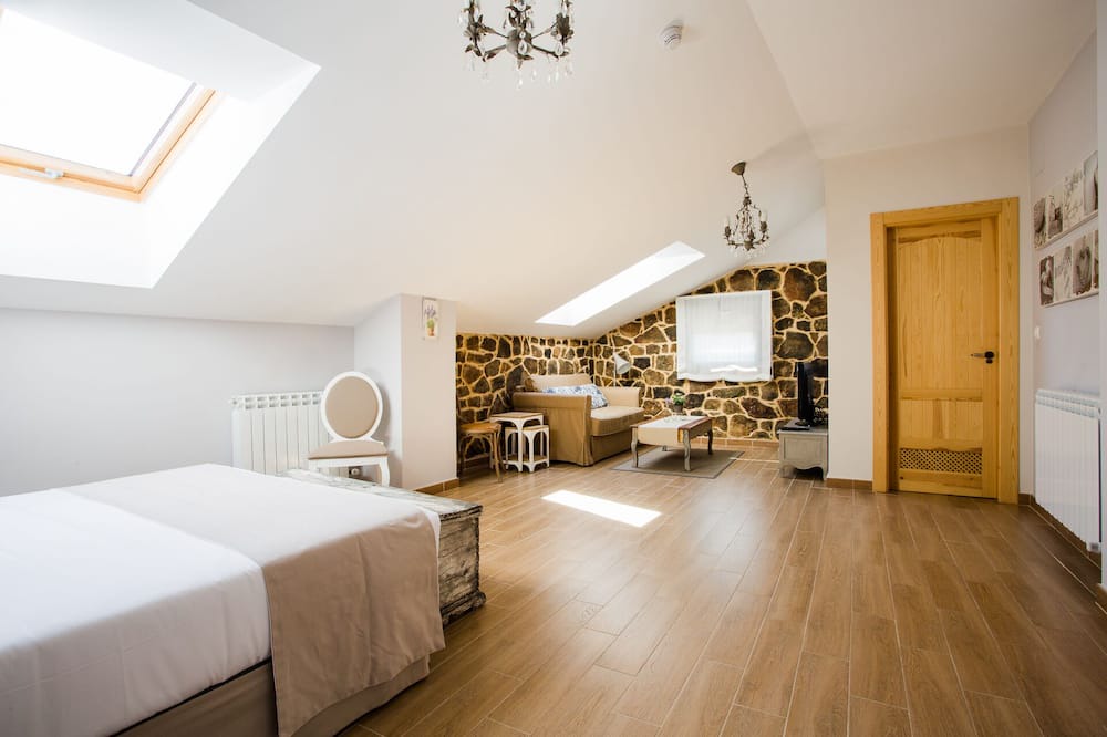 Photo of Bedroom in Santervas de la Sierra