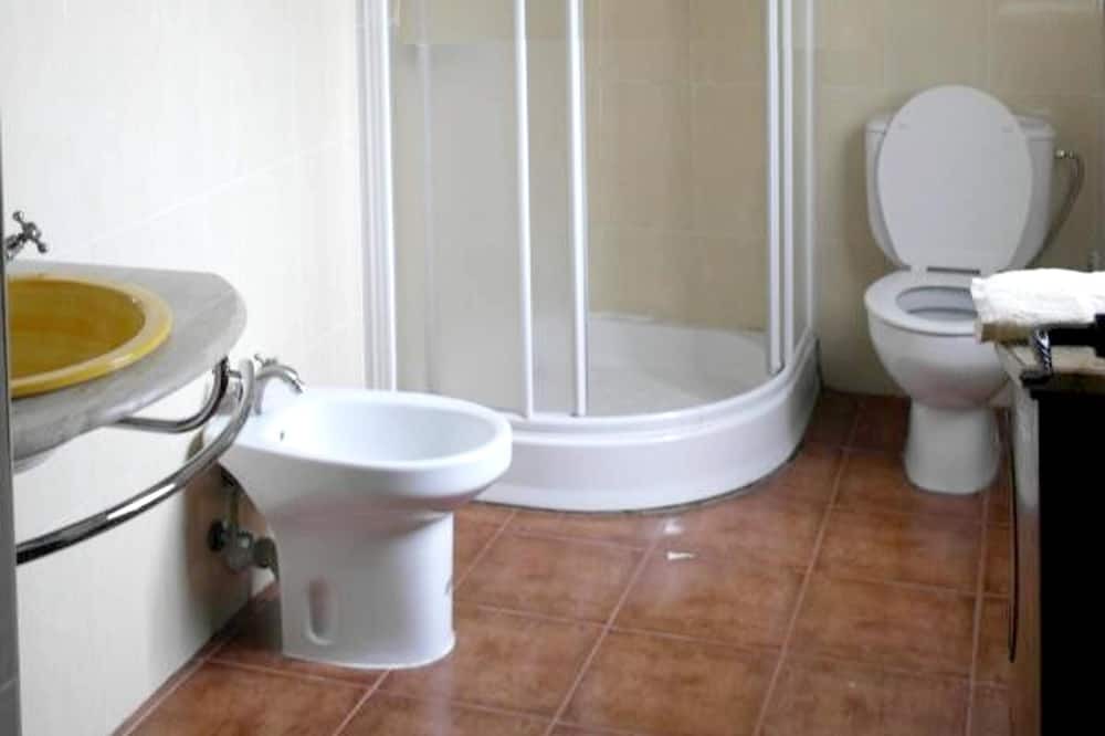 Photo of Bathroom in Ivanrey