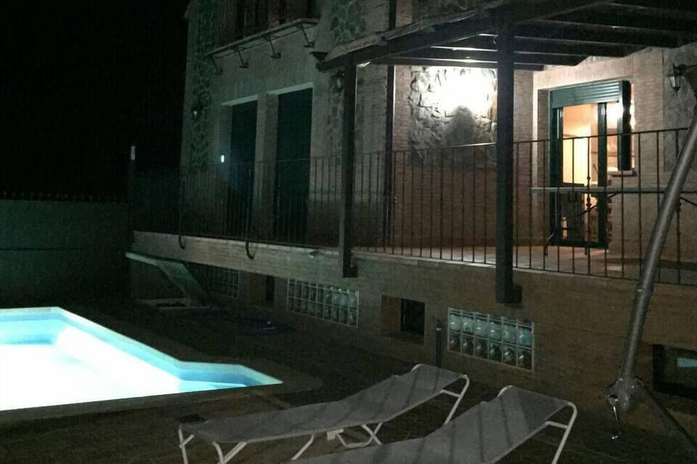 Photo of Outdoor in Alia