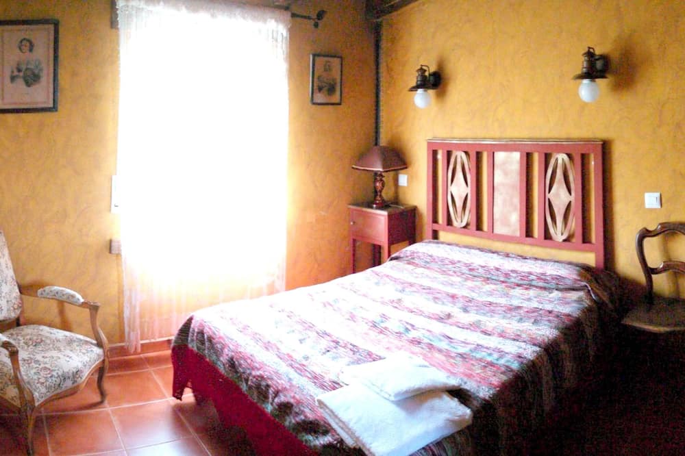 Photo of Others in Ivanrey