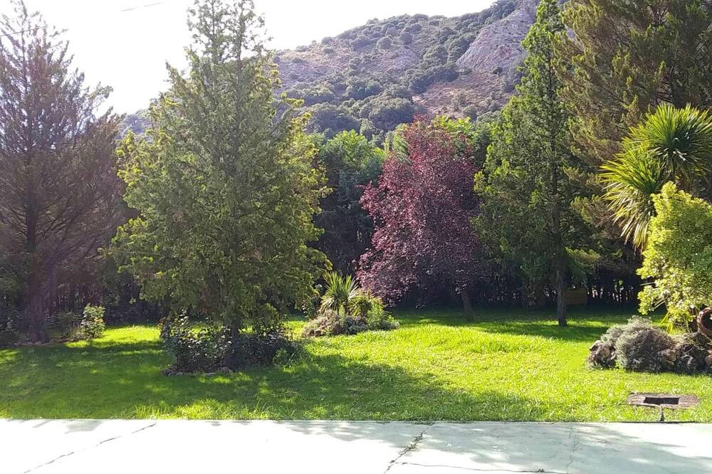 Photo of Outdoor in Huelma