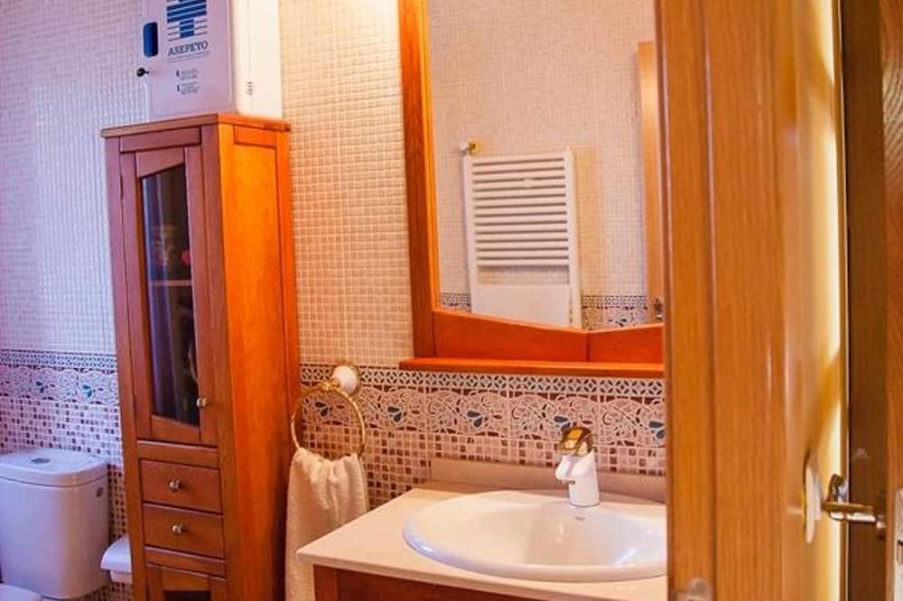 Photo of Bathroom in Rozuelo