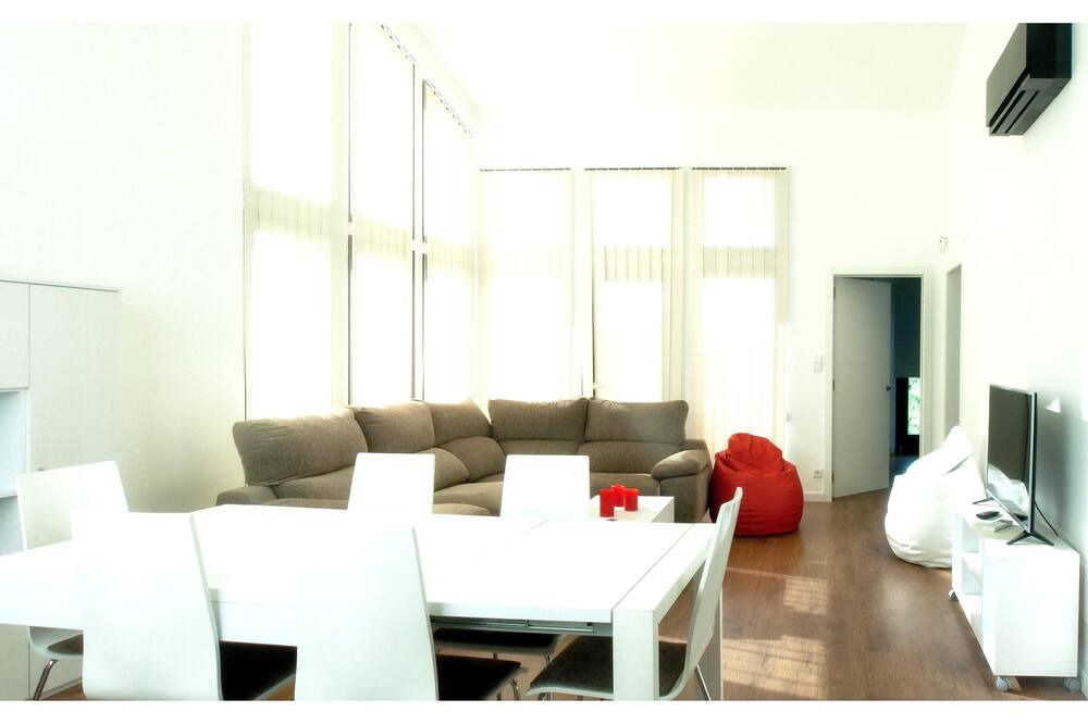 Photo of Livingroom in Rates