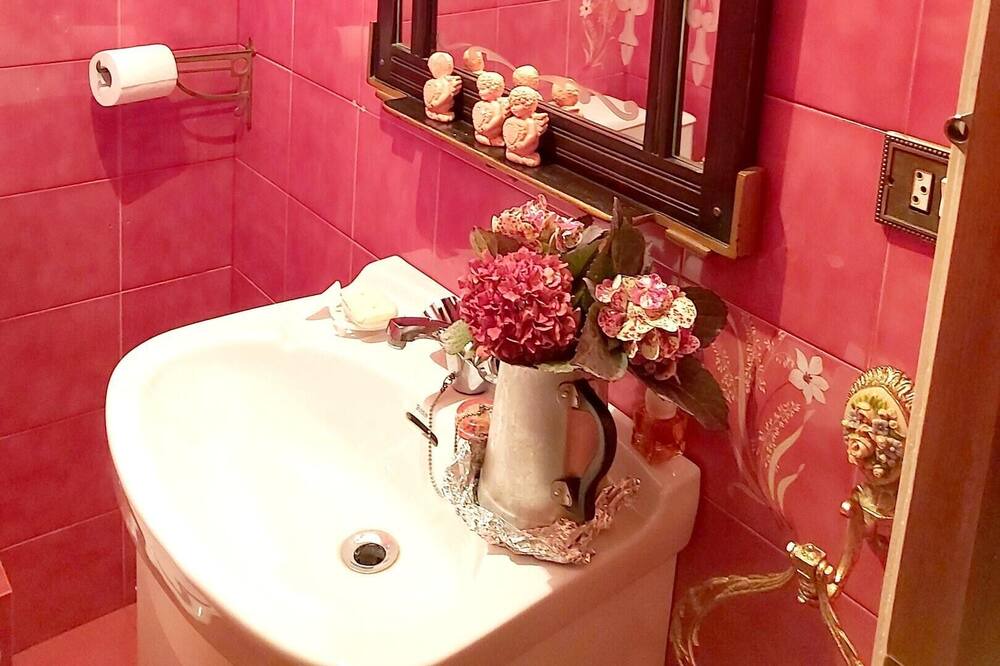 Photo of Bathroom in La Coruna Old Town