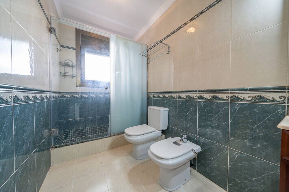 Photo of Bathroom in Palafolls