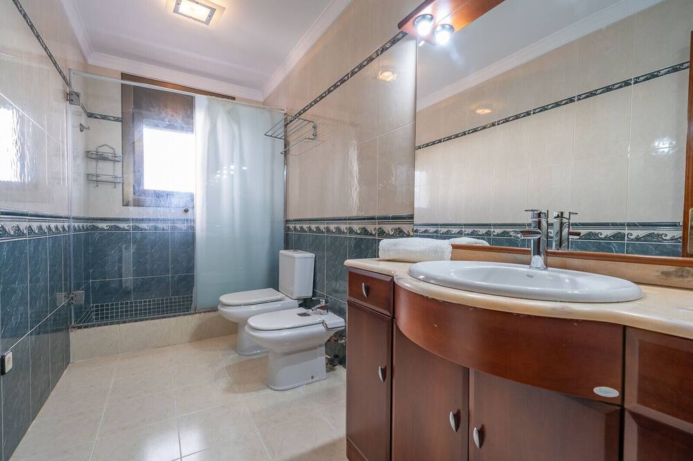 Photo of Bathroom in Palafolls