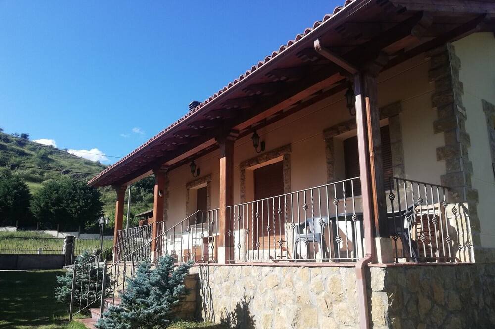 Photo of Outdoor in Villamanin