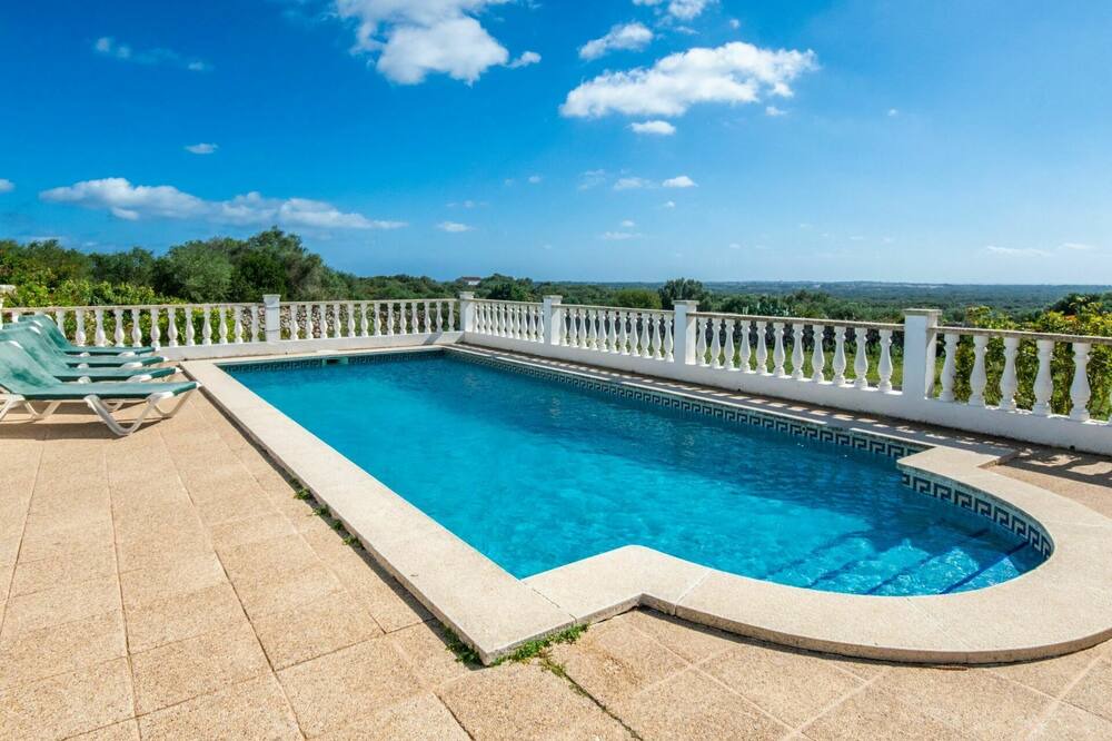 Photo of Outdoor in Mahon